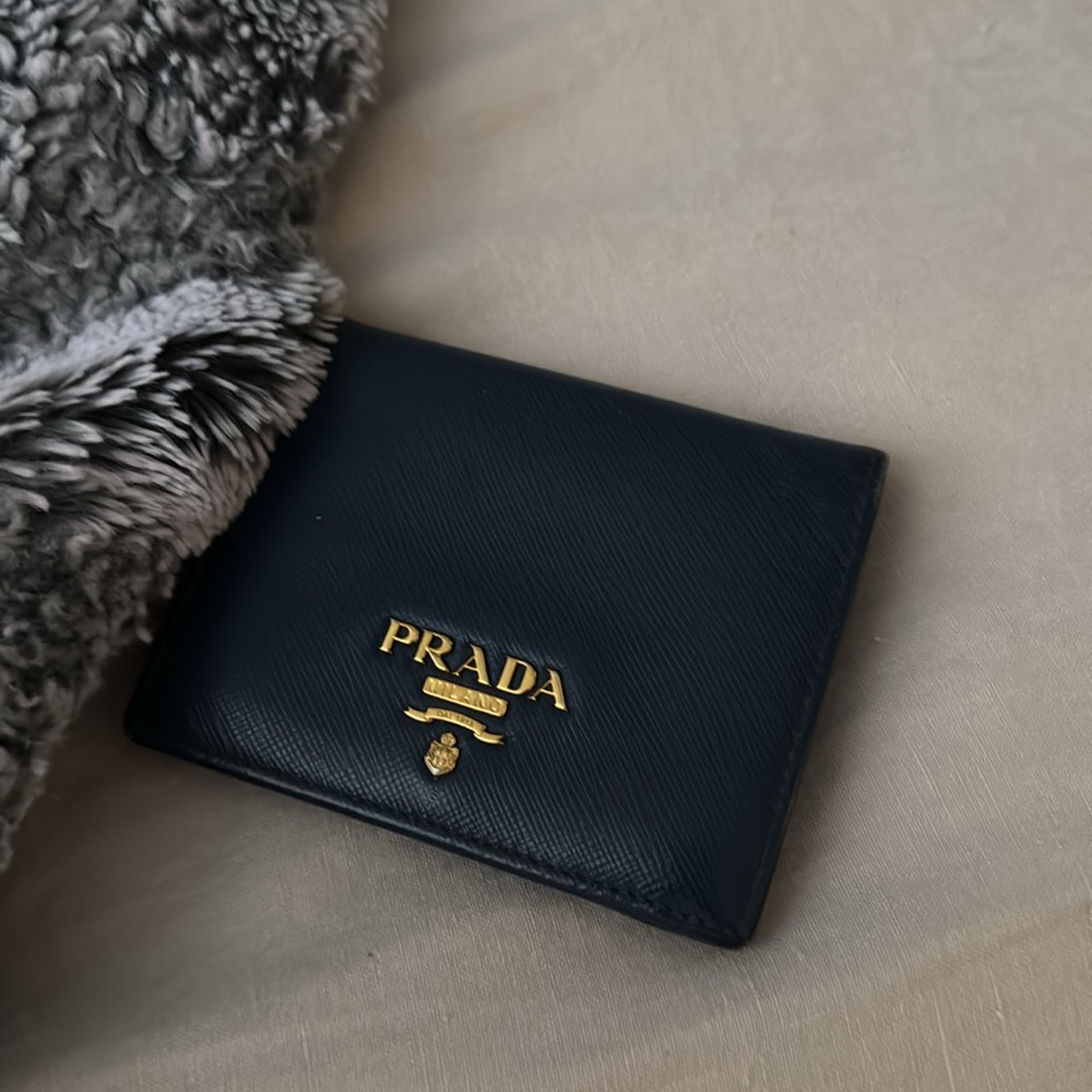 Prada saffiano leather wallet - Picture 6 of 7